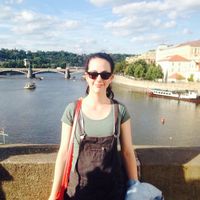 Ares  Guivernau的照片