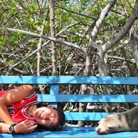 LEE KKOTSONGYI的照片