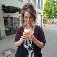 Kira Tuszynski's Photo