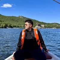 Farkhat Alpamyshev的照片