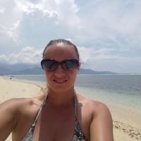 Kayleigh McGregor's Photo