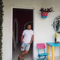 Nicolas Madison的照片