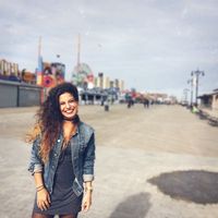 Laura  Ribera's Photo