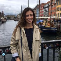 Réka Ines Tölg的照片