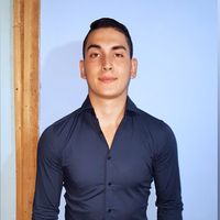 Andres  Chacon的照片