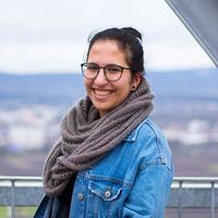 Kauthar Al Ghazzouly的照片