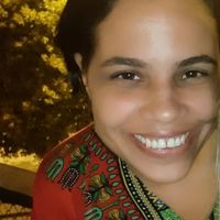 Karoliny Souza's Photo