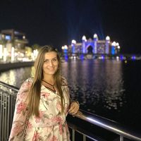 Oksana Khalil's Photo