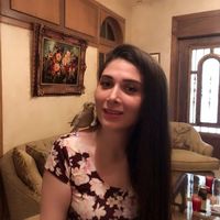 Farnaz Battikhi的照片