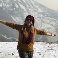 Arezoo Roshangar's Photo