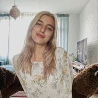 Anna Romozian的照片