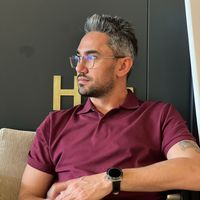 Gökhan Göktaş's Photo