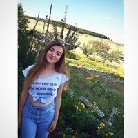 Emine Saday的照片