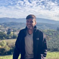 Joshua Milwer的照片