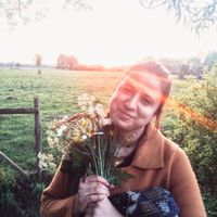 lore Loncke的照片