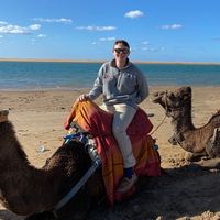 Evan McWilliams的照片