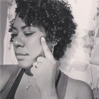 Viviane Pereira的照片