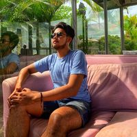 Aditya Maulana的照片