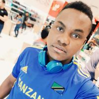 Dennis Magungu的照片