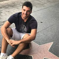 Luka Popovic的照片