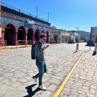 Cristian Borja的照片