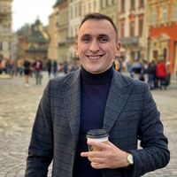 VITALII Molodnyak的照片