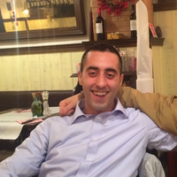 Ivan Schiavone的照片