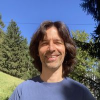 David Pavlovits的照片