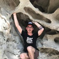 Tony Falkner的照片