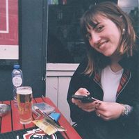 Héloïse Stichelen的照片