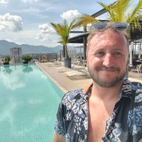 Laurence Alexander的照片