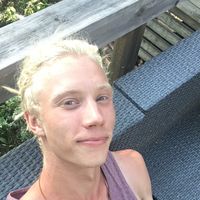 Oscar Mortimer的照片