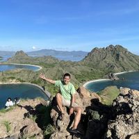 Fotos von Krisna Aprisnanda