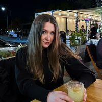 Xenia Asaeva的照片