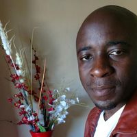 Godfrey Stephano的照片