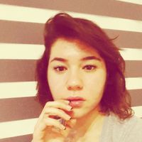 Fotos de Ecem Karabulut