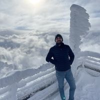 Oguzzakin Akin's Photo