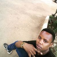 Kelvin Mmassi的照片