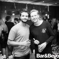 Luke Russell的照片