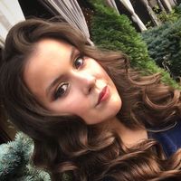 Alyona Shelepko的照片