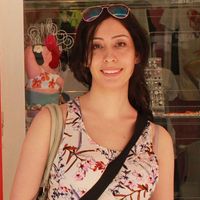 Tara Boujari's Photo