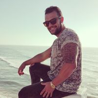 Davide  Valente的照片