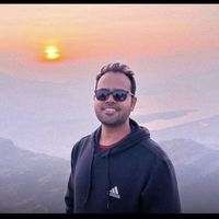 Abhishek Giri的照片