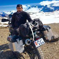 Pranav Morey的照片