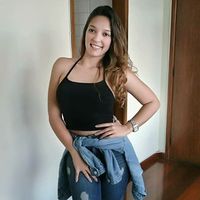 Lara Oliveira的照片