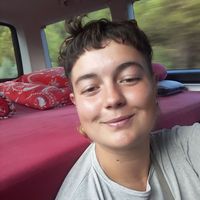 Emma Guezel的照片