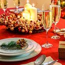 International pre-Christmas dinner的照片