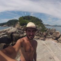 Gustavo Oyola的照片