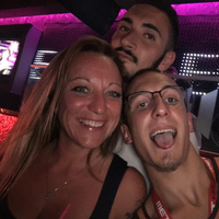 Laura-May Mattocks的照片