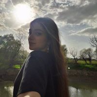 Jasmine Aravand的照片